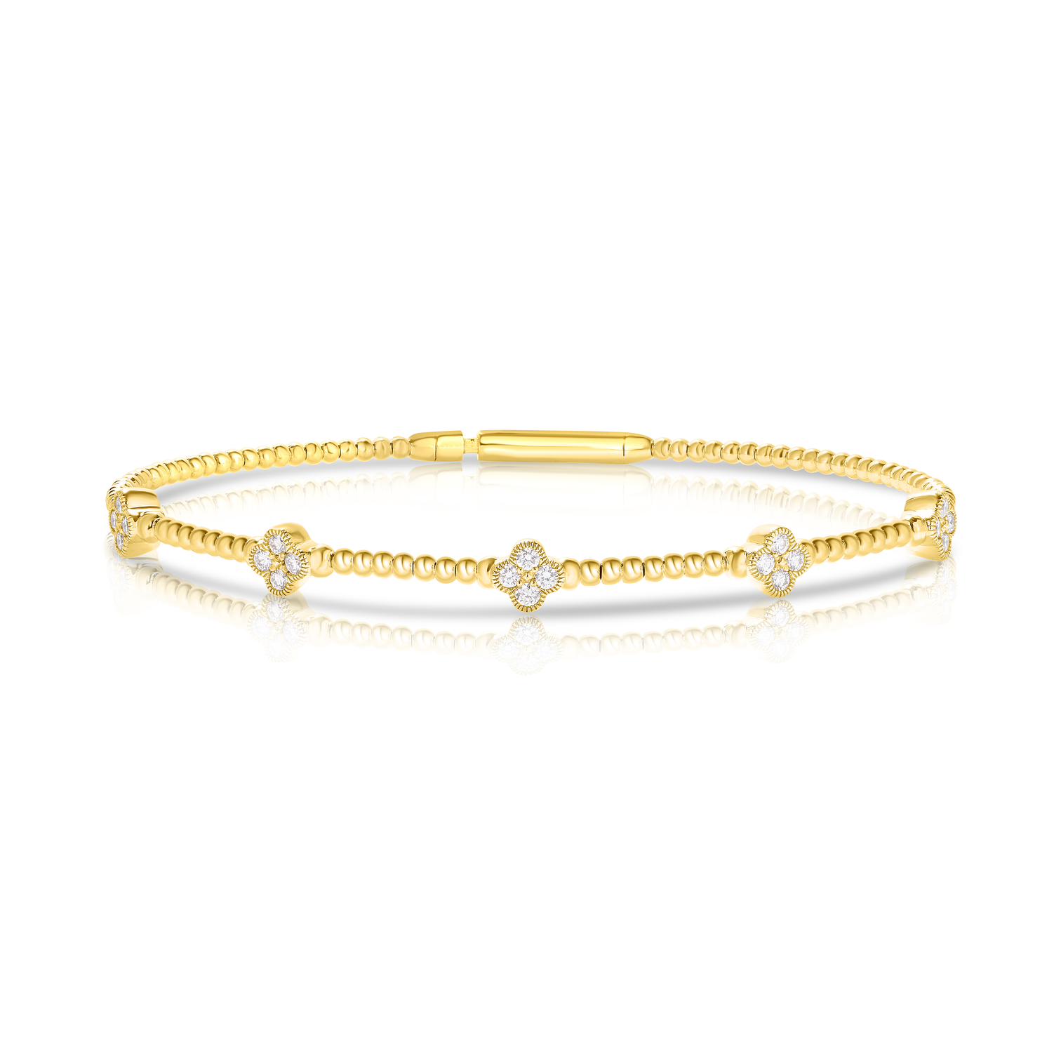 Sabel Collection Yellow Gold Diamond Clover Station Bangle